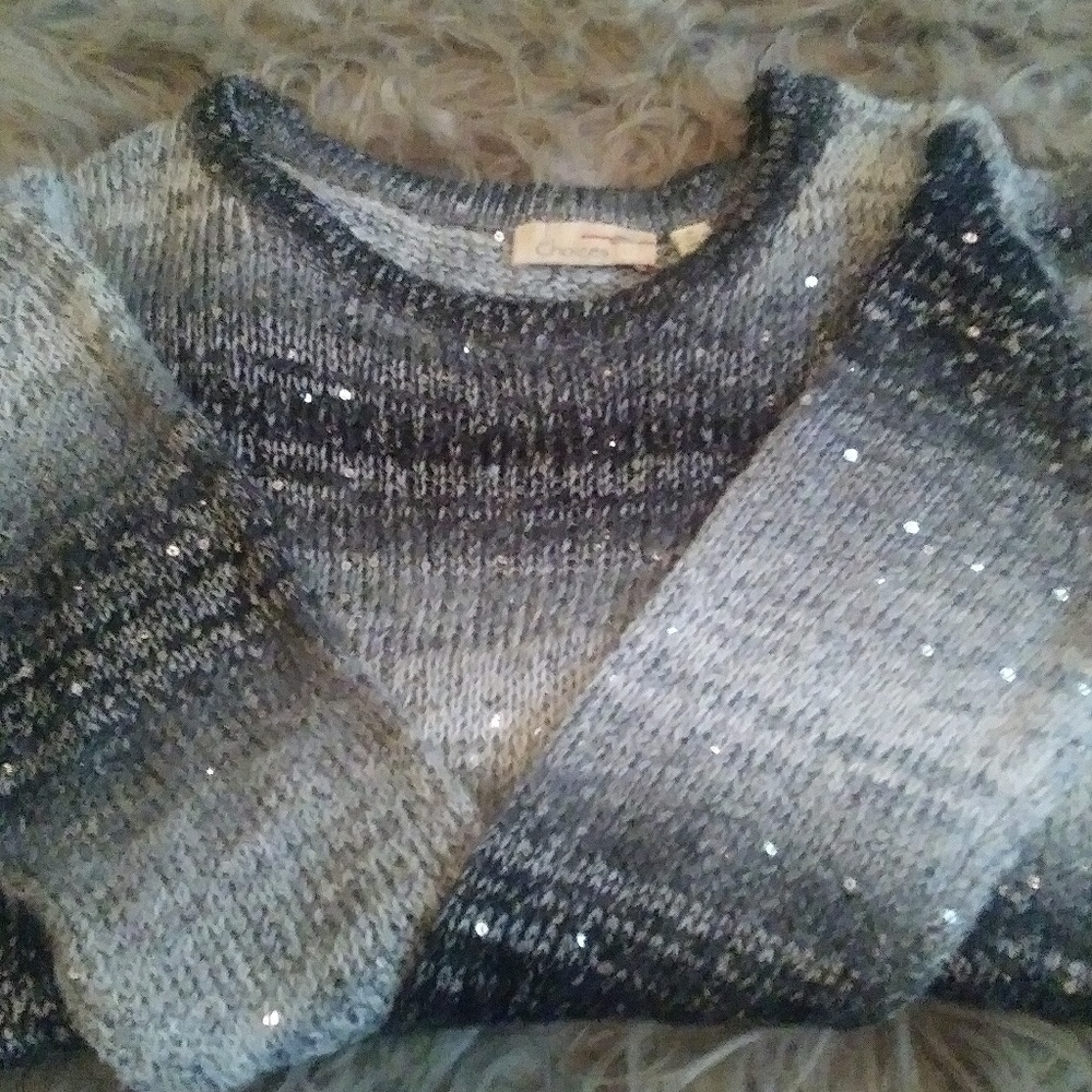 Sweater - Picture 3 of 3